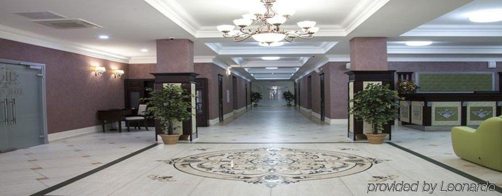 Отель Green Hall Kamensk Uralsky Экстерьер фото