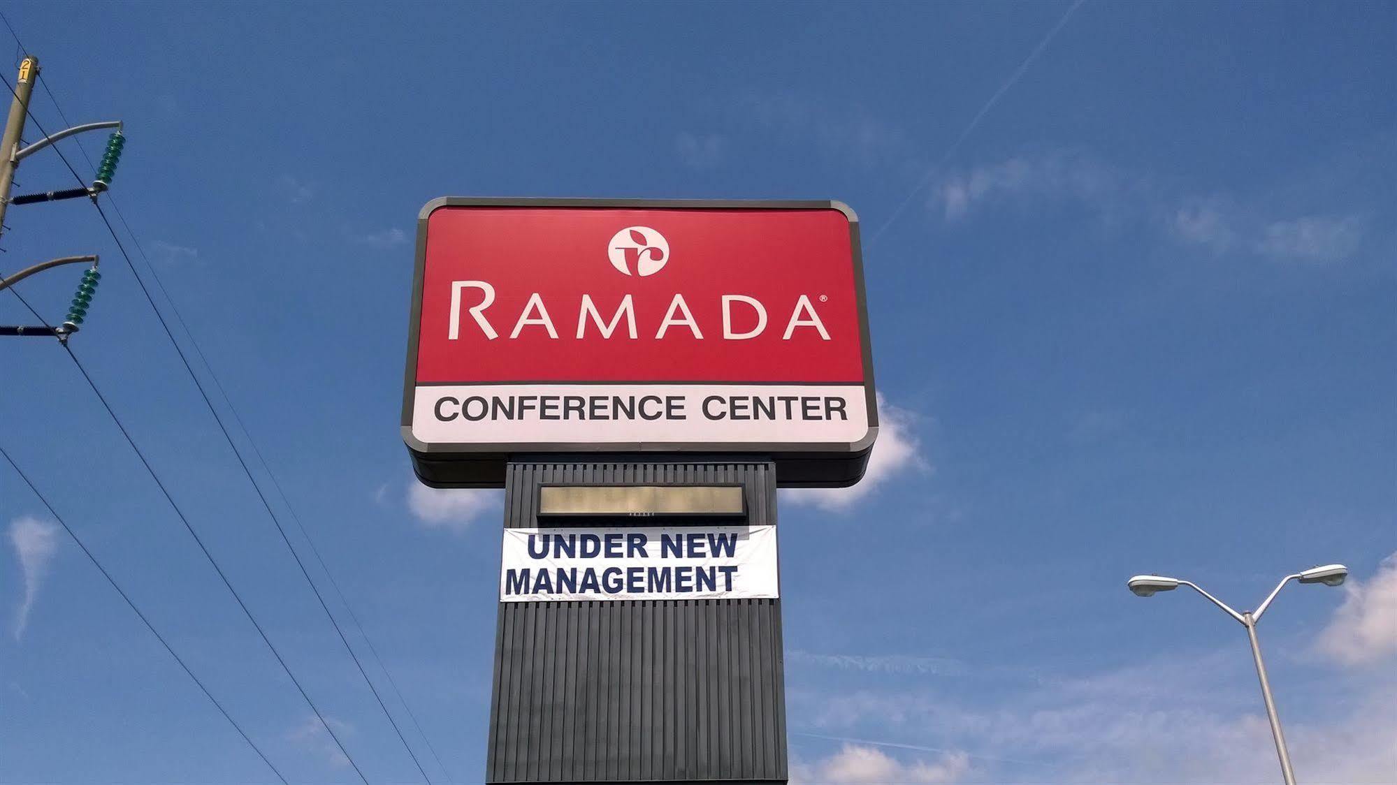 Ramada By Wyndham & Suites Уорнер-Робинс Экстерьер фото