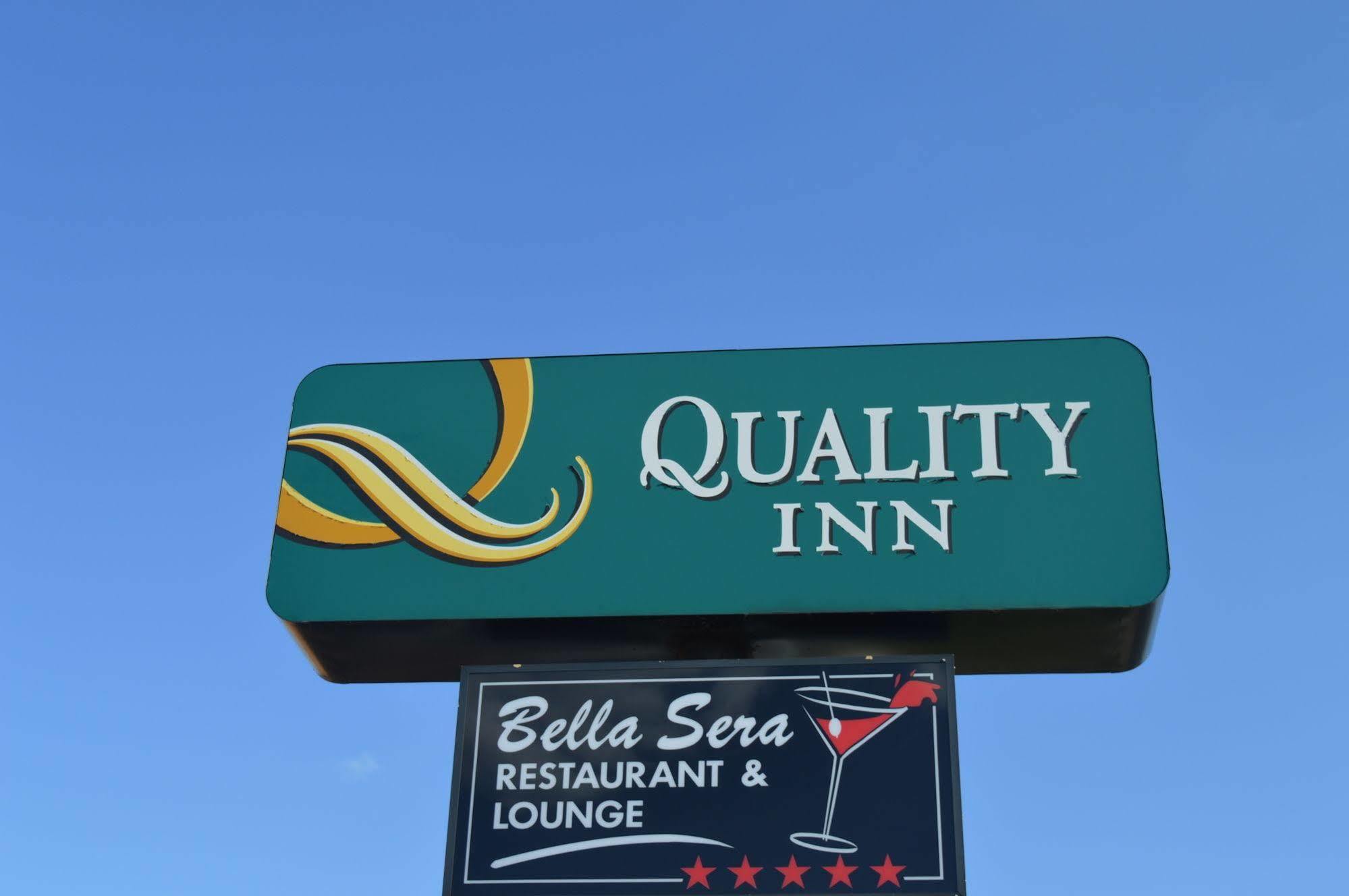 Quality Inn O'Hare Airport Шиллер-Парк Экстерьер фото