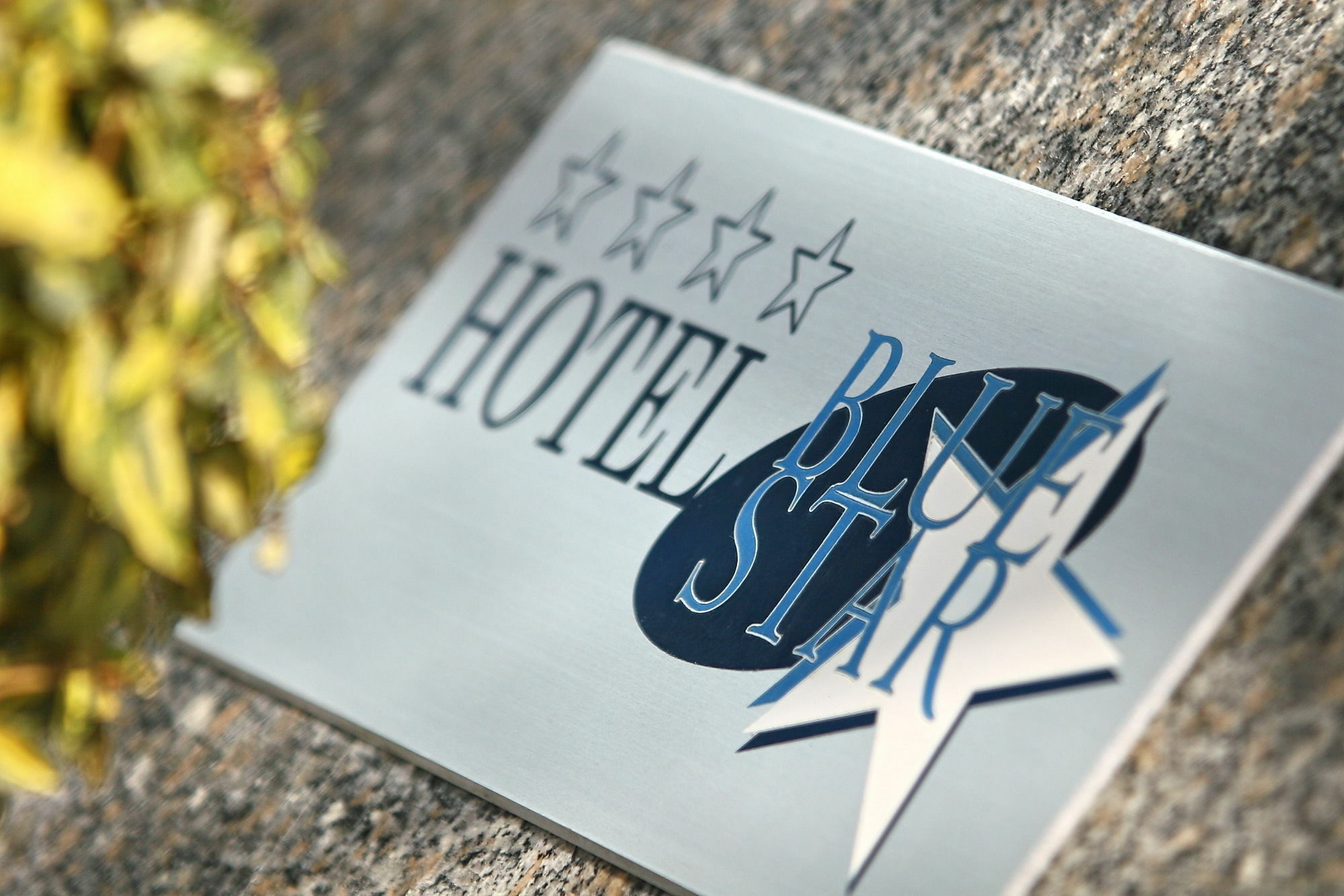 Hotel Blue Star Будва Экстерьер фото