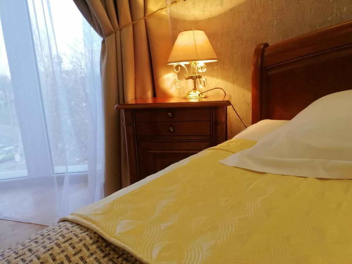 Hotel Palace Ukraine Николаев Экстерьер фото