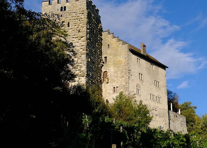 Habsburg Castle Hiking the Habsburger Weg Part 2: From Lenzburg to Brugg – Dutch ... photo