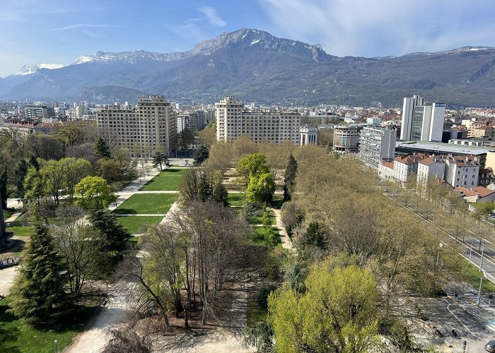 parc paul mistral Grenoble. Cinq millions d'euros pour réaménager le parc Paul-Mistral photo