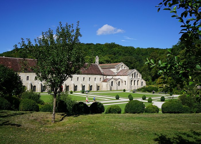 L'Abbaye de Fontenay Abbaye de Fontenay (Marmagne) | Beaune and the Beaune region ... photo