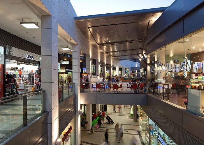 Polygone Shopping Centre Ganim Mall - Kika Braz Architects & Urban Planners photo