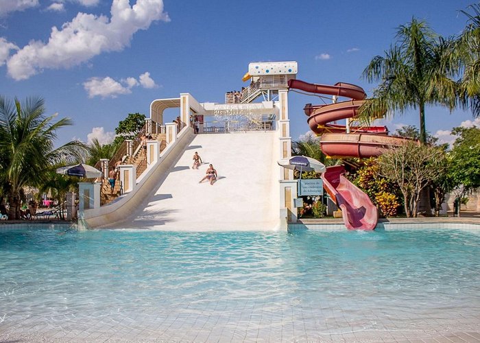 Nautico water park Vacation Homes near Nautico Water Park, Caldas Novas: House ... photo