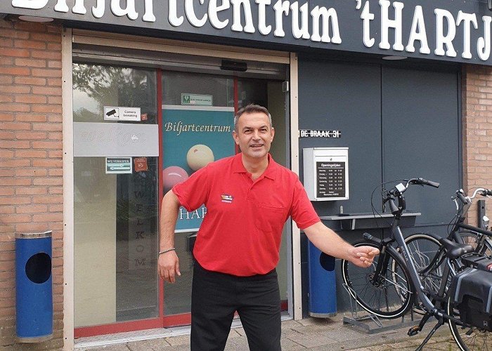 Pors-Poul'han Ismail Yasin (50), a new Turkish star in Holland photo