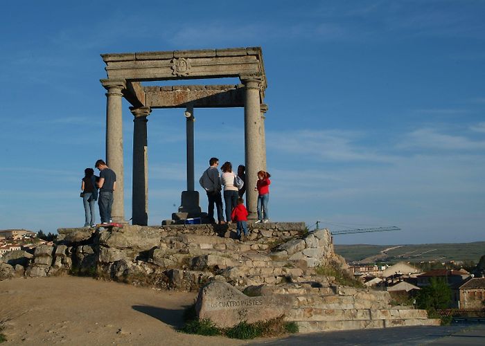 The four columns Cuatro Postes in Ávila: 29 reviews and 55 photos photo
