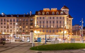Hotel Piast Wroclaw Centrum Exterior photo
