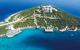 Hilton Bodrum Turkbuku Resort & Spa Exterior photo