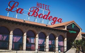 Hotel La Bodega Ла-Альмунья-де-Донья-Година Exterior photo