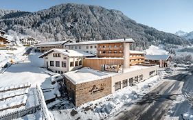 Sporthotel Silvretta Montafon Гашум Exterior photo