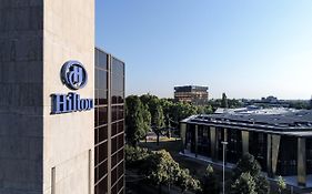 Отель Hilton Страсбург Exterior photo
