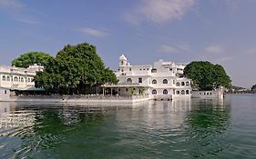 Amet Haveli - A Heritage Hotel Удайпур Exterior photo