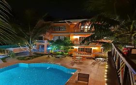 Resort Palmeiras Dourado Кансаулим Exterior photo