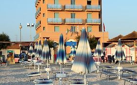 Abbazia Club Hotel Маротта Exterior photo