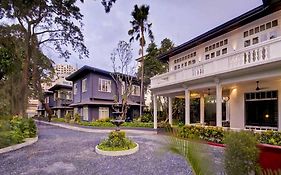 The Henry Hotel Манила Exterior photo