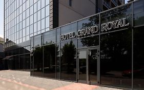 Отель Grand Royal Черновцы Exterior photo