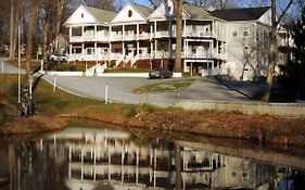 Acorn Hill Lodge And Spa Линчберг Exterior photo