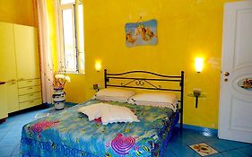 Bed and Breakfast Dimora Carlo III Vietri sul Mare Room photo