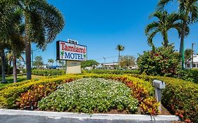 Tamiami Motel Нейплс Exterior photo