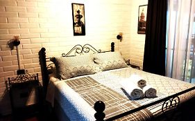 Bed and Breakfast Casa Roble Anejo Bed & Breakfast Санта-Крус Exterior photo