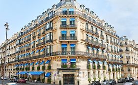 Отель La Tremoille Париж Exterior photo