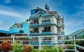 Hotel Middle Star Покхара Exterior photo