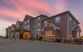 Best Western Plus Fredericton Hotel & Suites Exterior photo