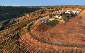 Гостевой дом Herdade Do Vau Серпа Exterior photo