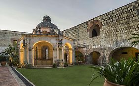 Отель Quinta Real Oaxaca Exterior photo