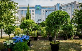 Campanile Paris Cdg Airport Villepinte Руасси-эн-Франс Exterior photo