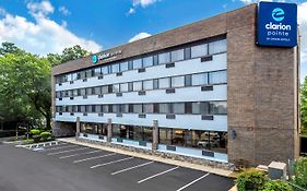 Отель Clarion Pointe Raleigh Midtown Exterior photo