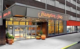 Hampton Inn Manhattan-Times Square North Нью-Йорк Exterior photo