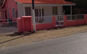 D Curacao Vacation Homes Sleeps 14 Виллемстад Exterior photo