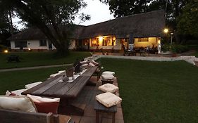 Thokozani Lodge Уайт-Ривер Exterior photo