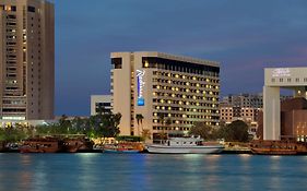 Radisson Blu Hotel, Dubai Deira Creek Exterior photo