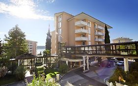 Hotel Neptun - Terme & Wellness Lifeclass Порторож Exterior photo