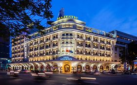 Hotel Majestic Saigon Хошимин Exterior photo