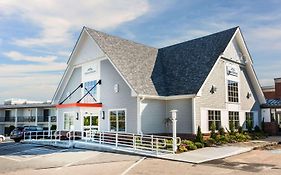 Мотель Howard Johnson By Wyndham Middletown Newport Area Exterior photo