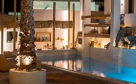Sandaya Luxury Suites Науса Exterior photo
