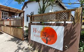 Отель Hostal Blood Moon Рио-Дульсе Exterior photo