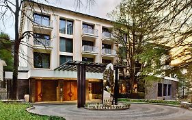 Hyatt Regency Dharamshala Resort Exterior photo