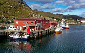 Отель Fish Factory -The Real Lofoten Experience Баллстад Exterior photo