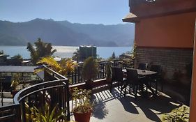 Golden Lake Покхара Exterior photo
