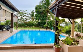 Melaka Beachfront Villa With Pool Exterior photo