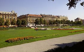 Zagrebrent Apartments Exterior photo