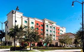 Courtyard By Marriott Miami Хомстед Exterior photo