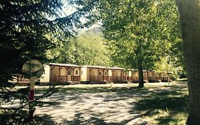 Отель Camping Aiguees Braves Льяворси Exterior photo