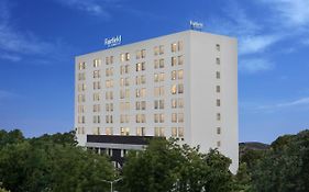 Отель Fairfield By Marriott Ахмедабад Exterior photo